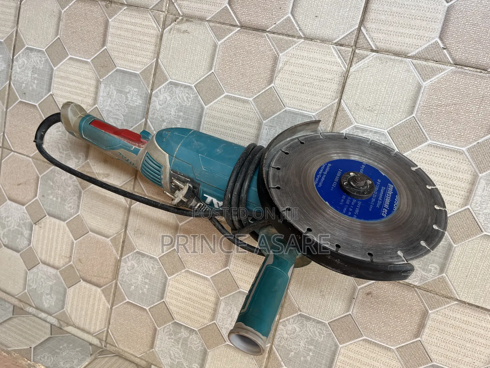 Concrete Cutting Machine