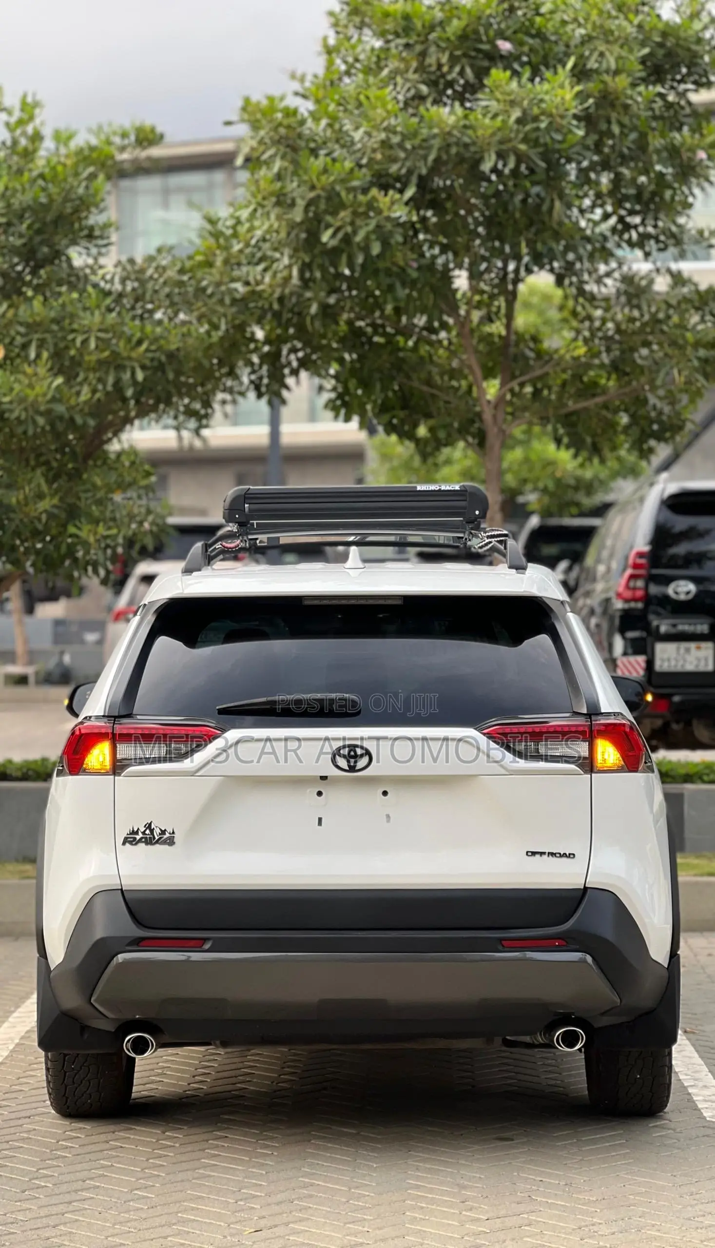 Toyota RAV4 TRD Off Road 2021 White