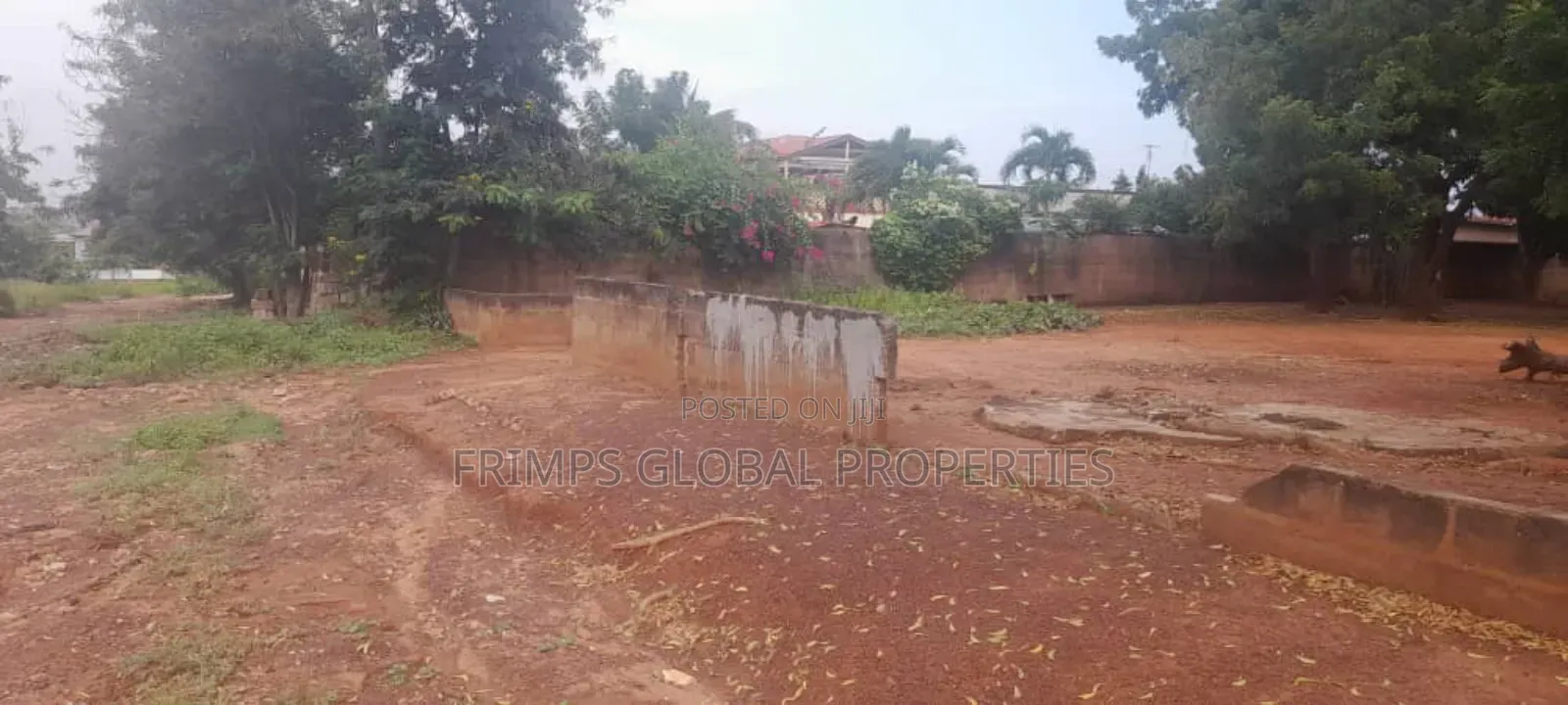 6 Plots Of Land At Lapaz Near Papaye Ecobank For Sale