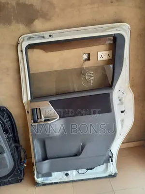 2008-2012 Sliding And Front Door Fortoyota Voxy