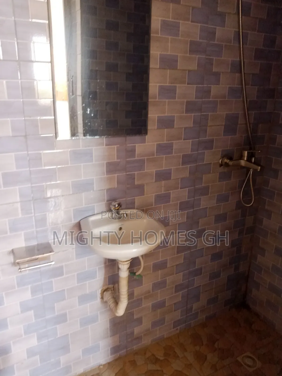 1bdrm Apartment in Mighty Homes, Kasoa for rent