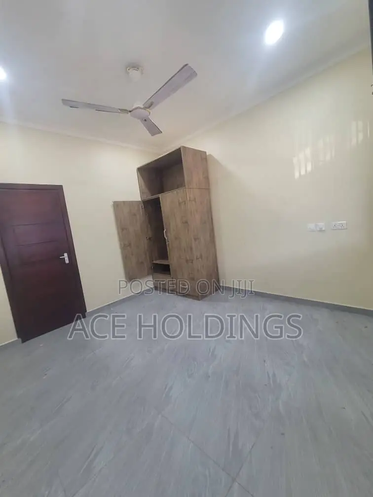 2bdrm Apartment in Tse Addo, Tseaddo for rent