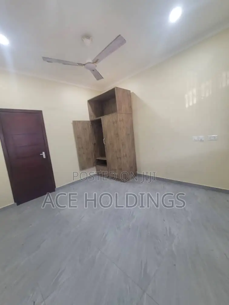 2bdrm Apartment in Tse Addo, Tseaddo for rent