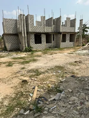 10bdrm Block of Flats in Millions Properties, Kumasi Metropolitan