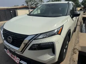 Nissan Rogue S 2023 White