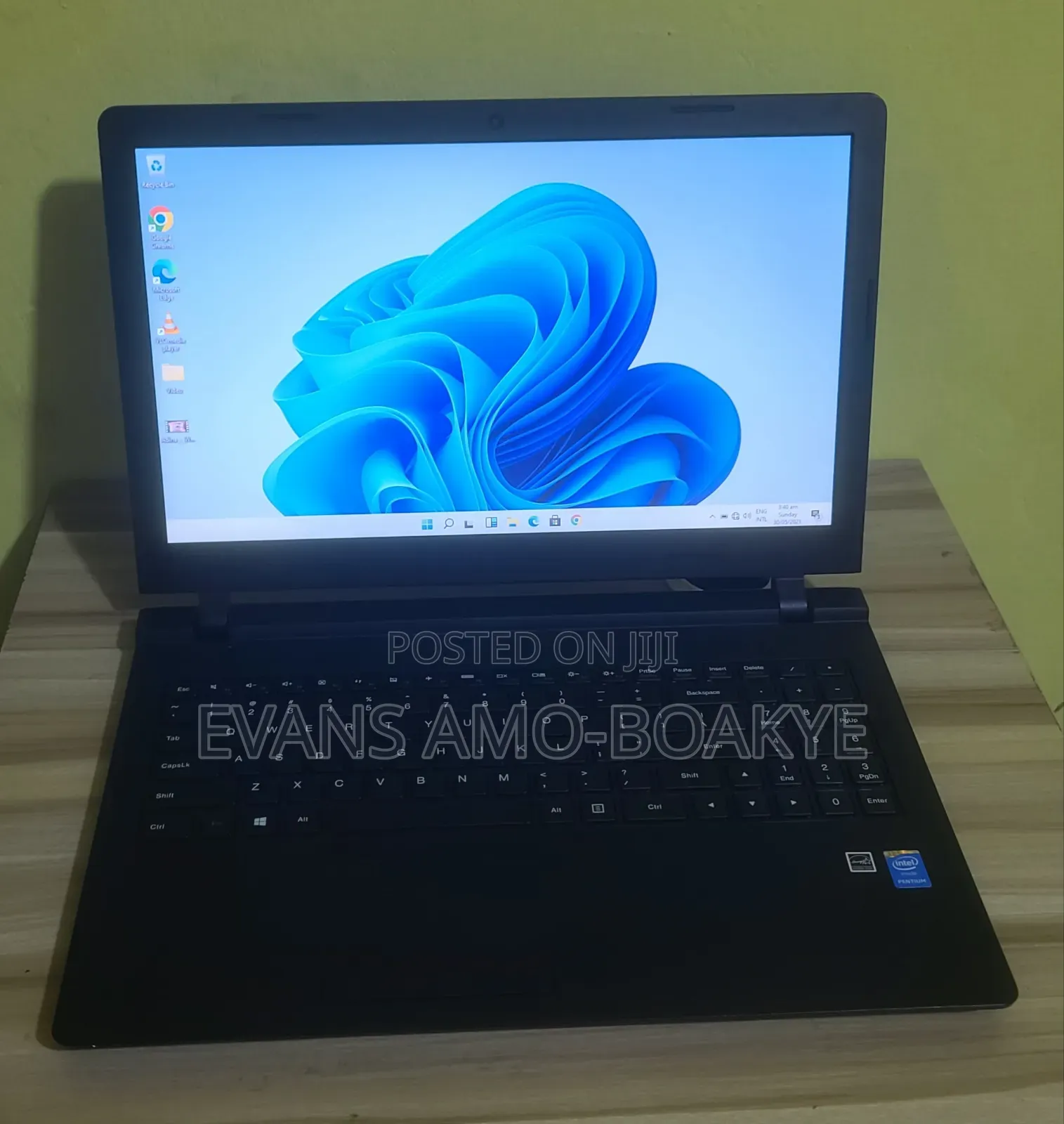 Laptop Lenovo IdeaPad 100 8GB Intel Pentium SSD 256GB