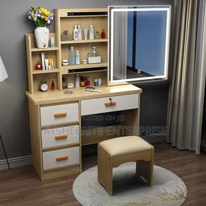 Vanity Dressing Mirror With Led Light 990 Cedis