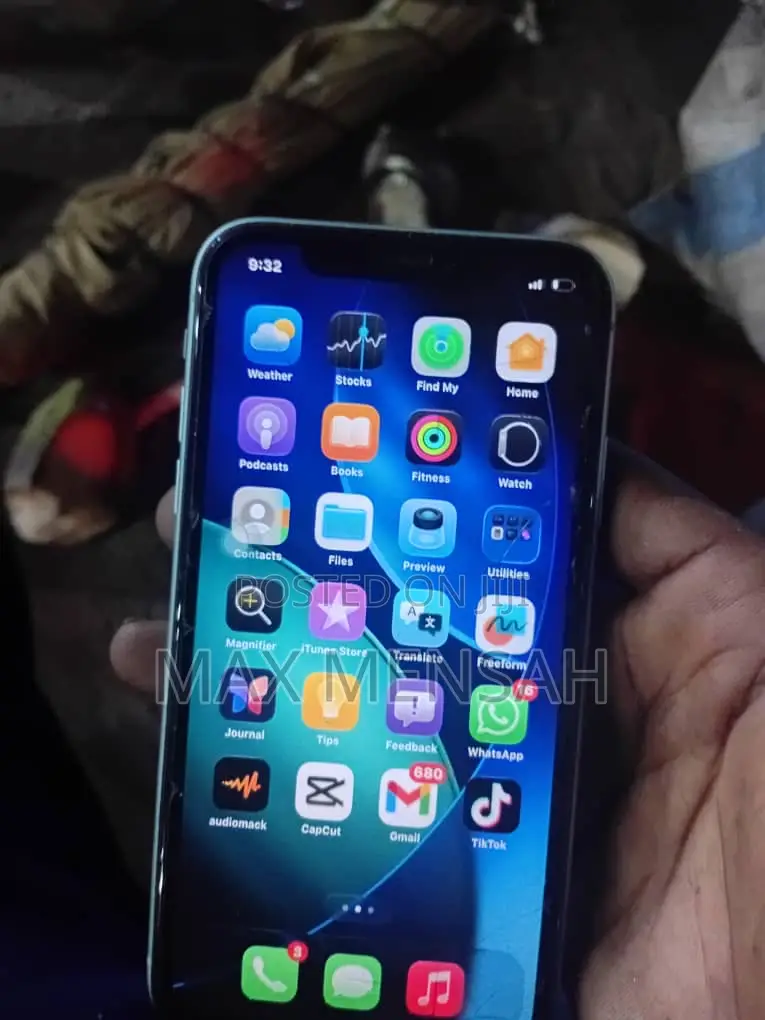 Apple iPhone 11 64 GB Green