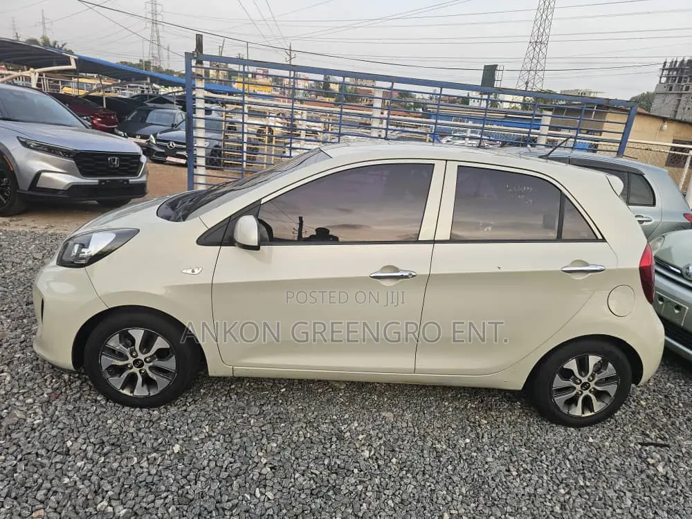Kia Morning 2016 Off white