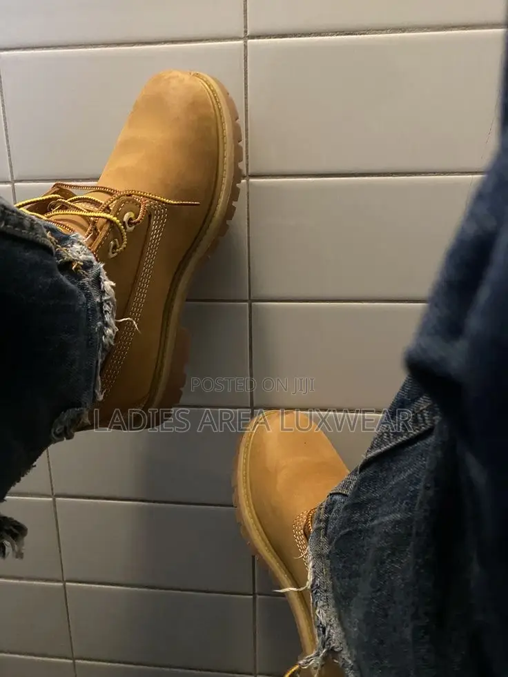 Timberland Premium 6-Inch Waterproof Boot - Original (In Box)