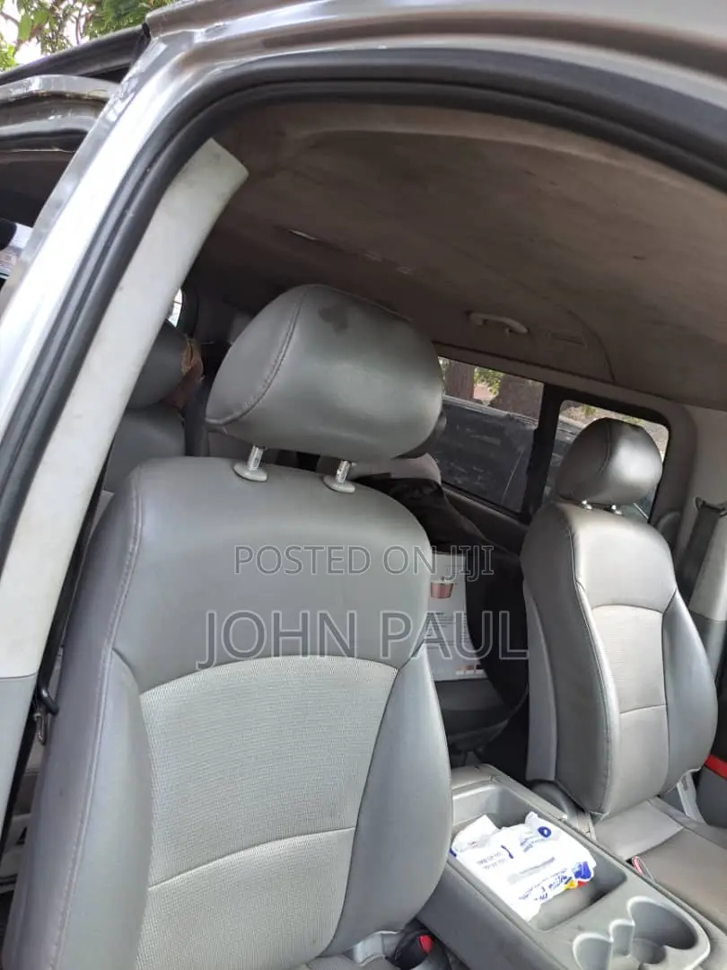 Hyundai Starex 2015 Grey