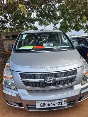 Hyundai Starex 2015 Grey