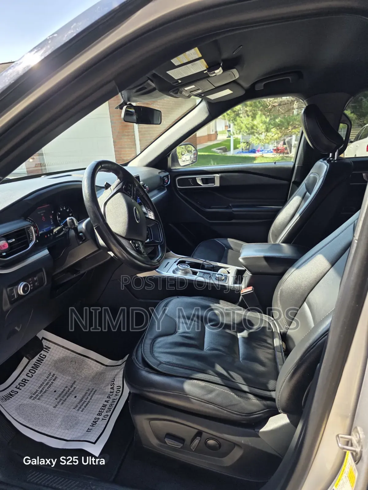 Ford Explorer XLT 2021 Silver
