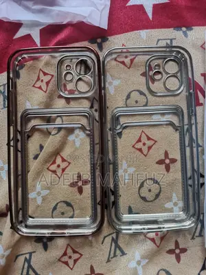 iPhone 12 Transparent Cover