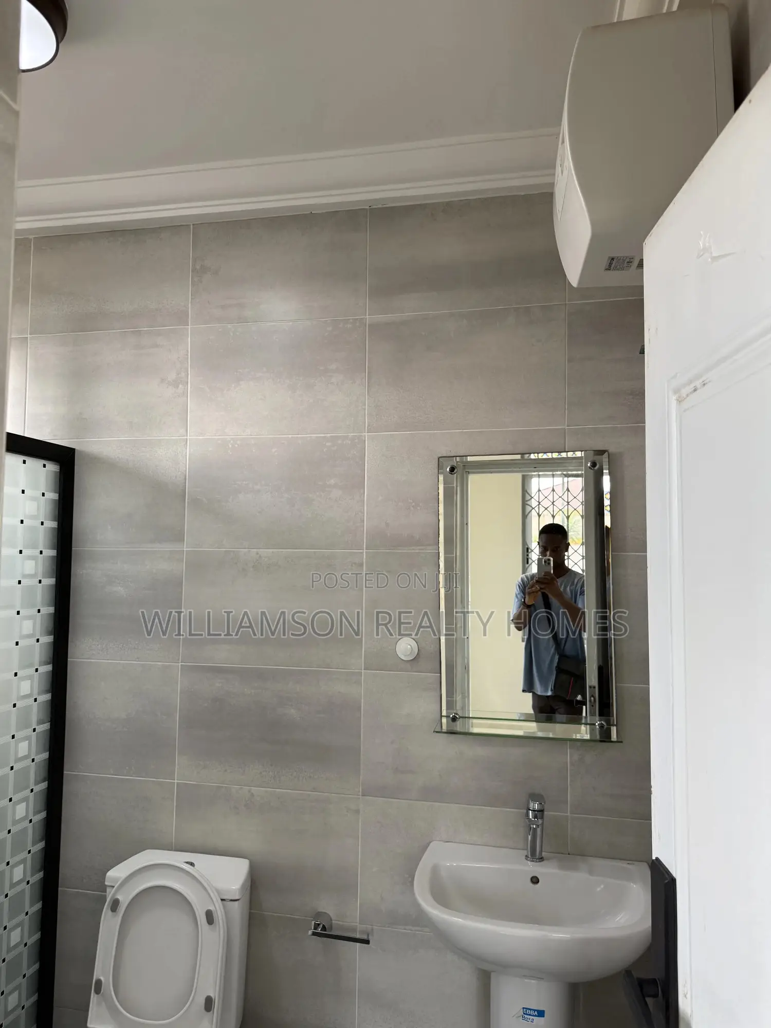2bdrm Townhouse / Terrace in Community 18 Area, Spintex for rent