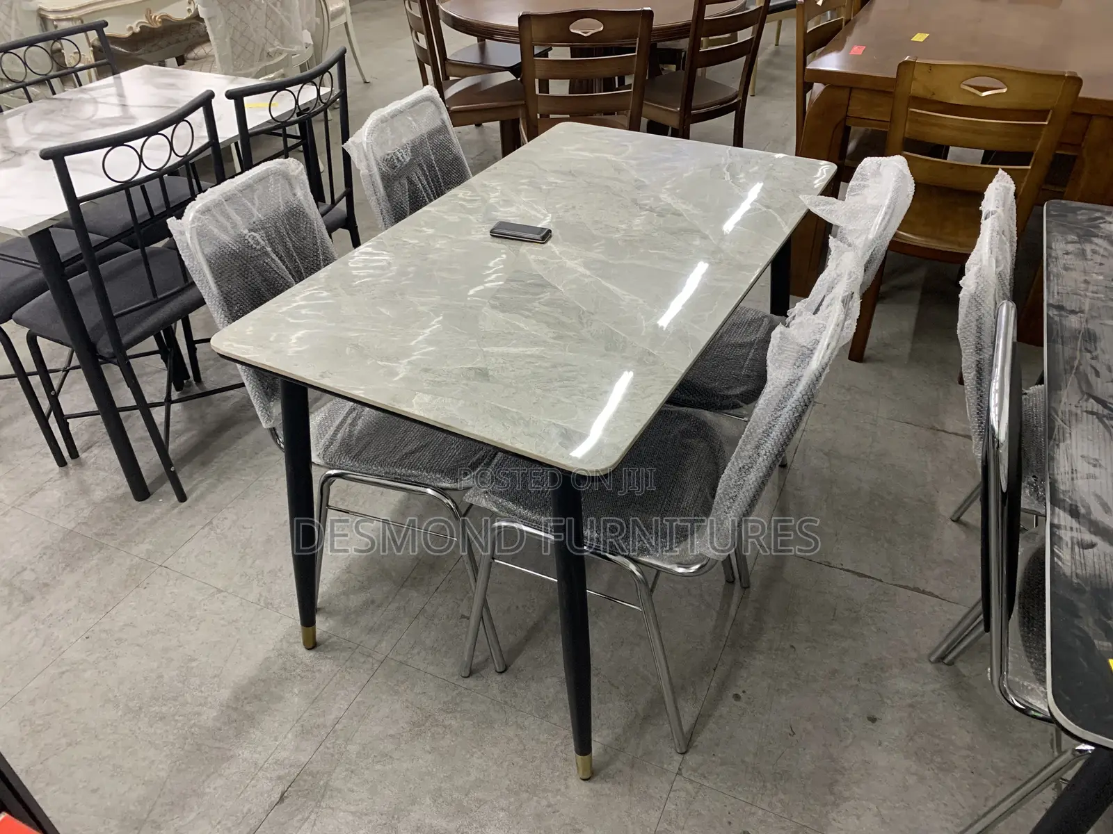 Dining Table ( Marble ) - Code-Lc1
