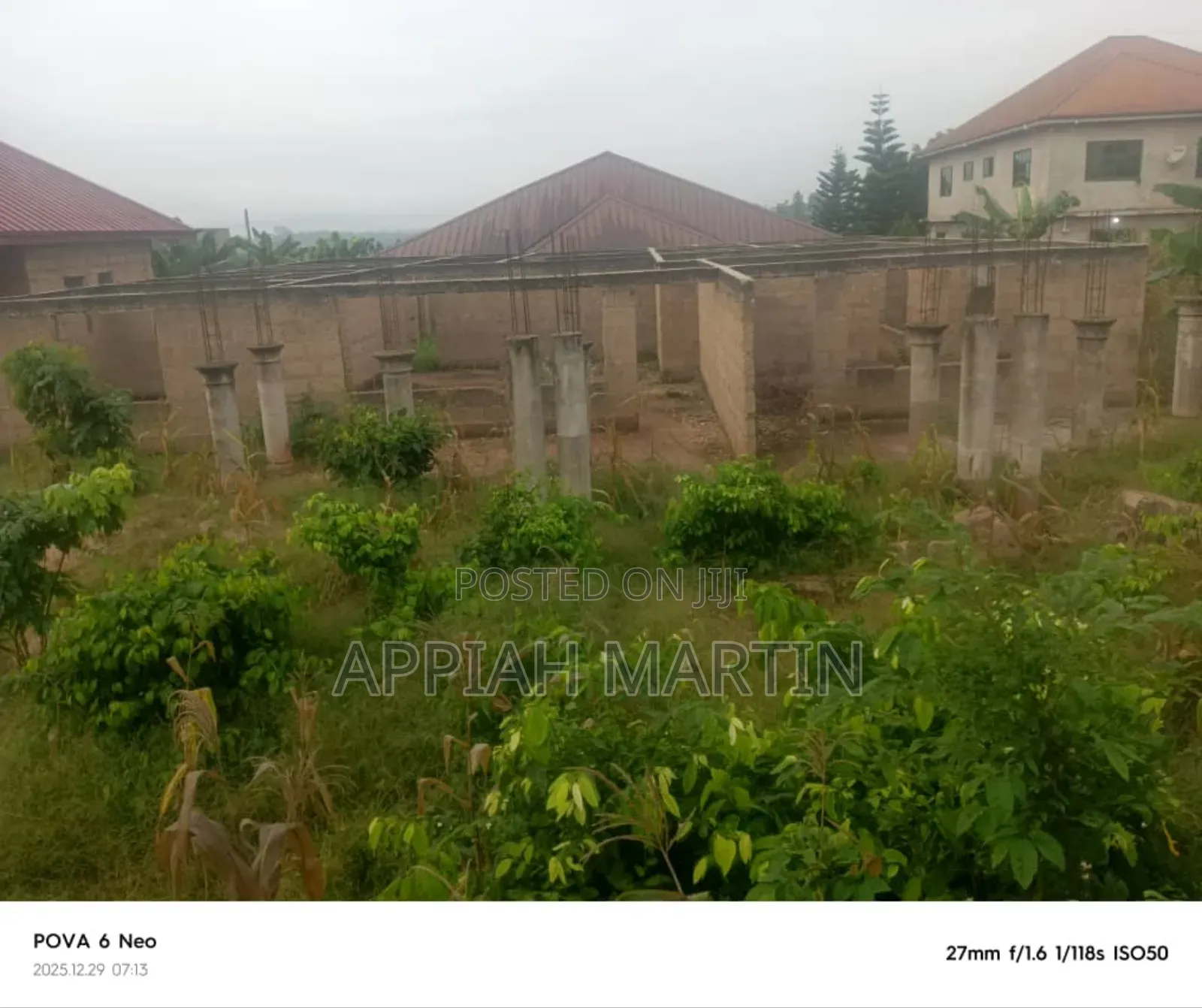 5bdrm Apartment in Pakyi-Obuasi Road, Atwima Nwabiagya for sale