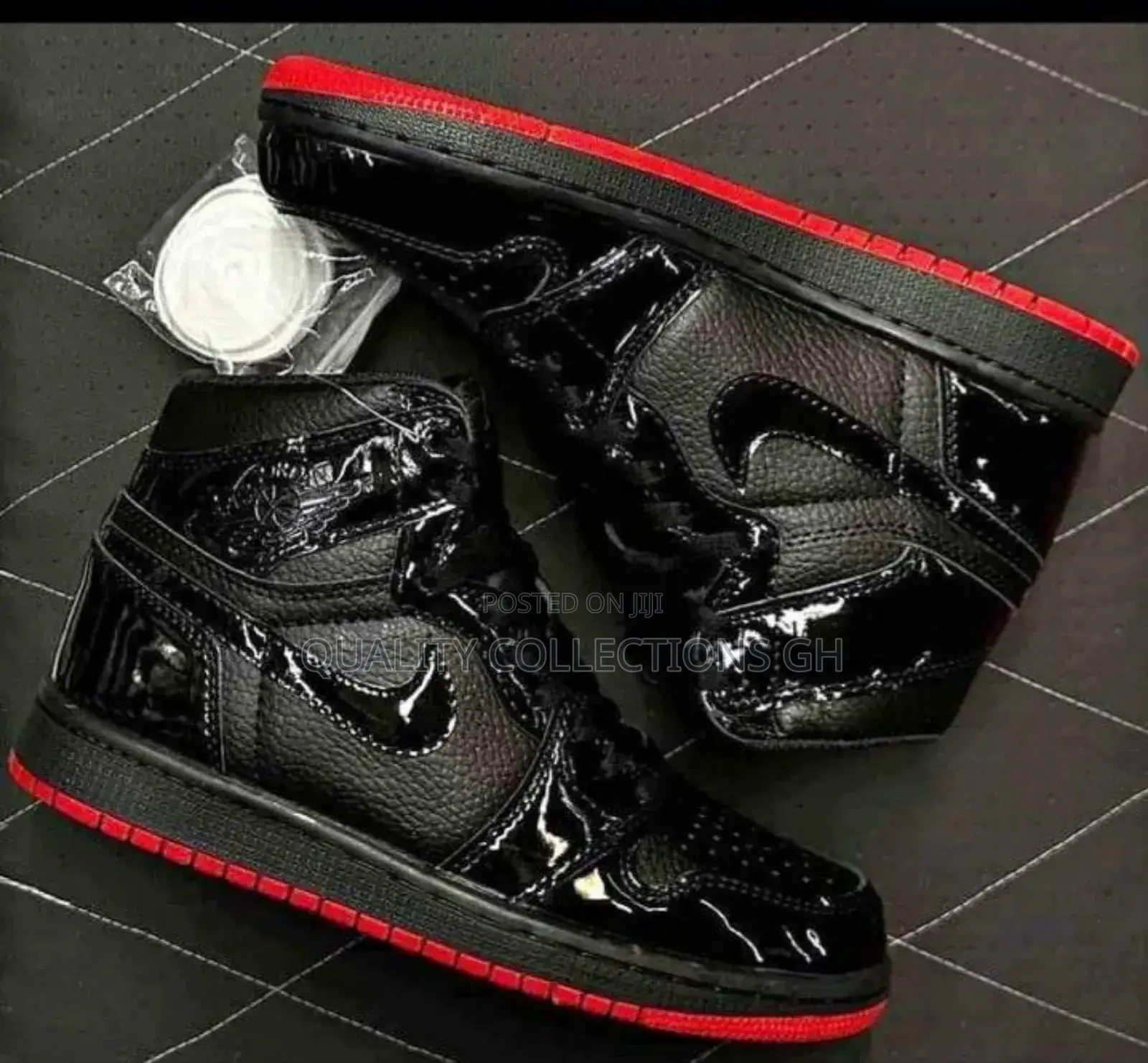 Jordan 1 Reflector Black and Red