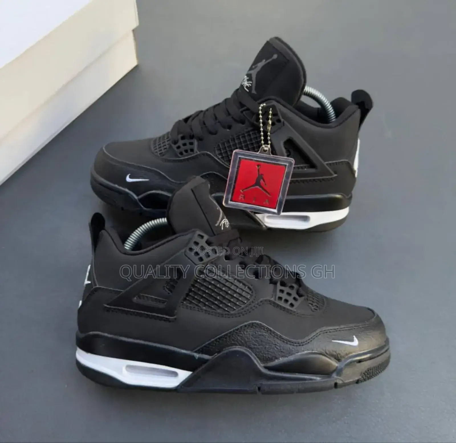 Air Jordan 4 Black With White
