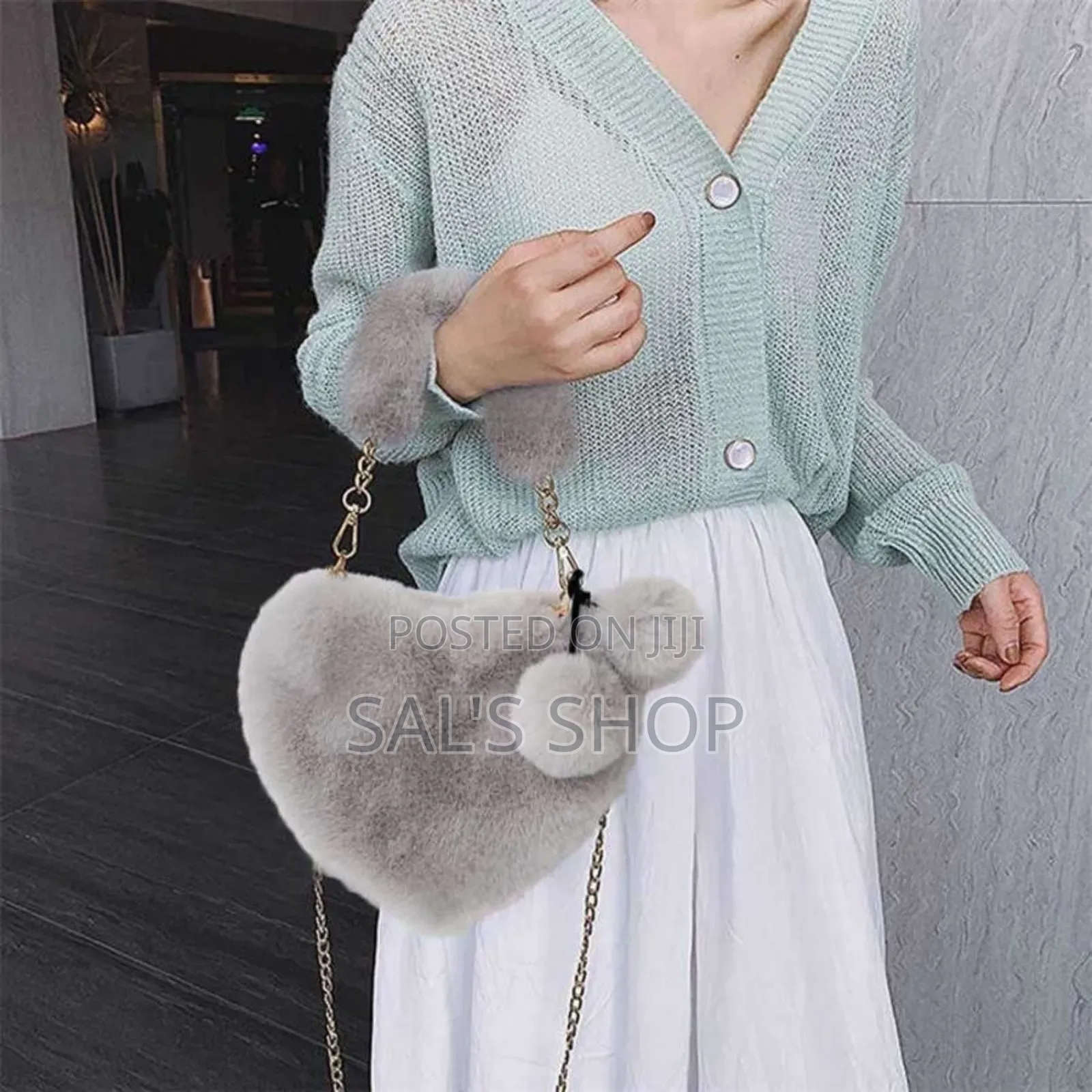 Fluffy Heart Bag