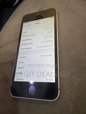 Apple iPhone SE 16 GB Silver