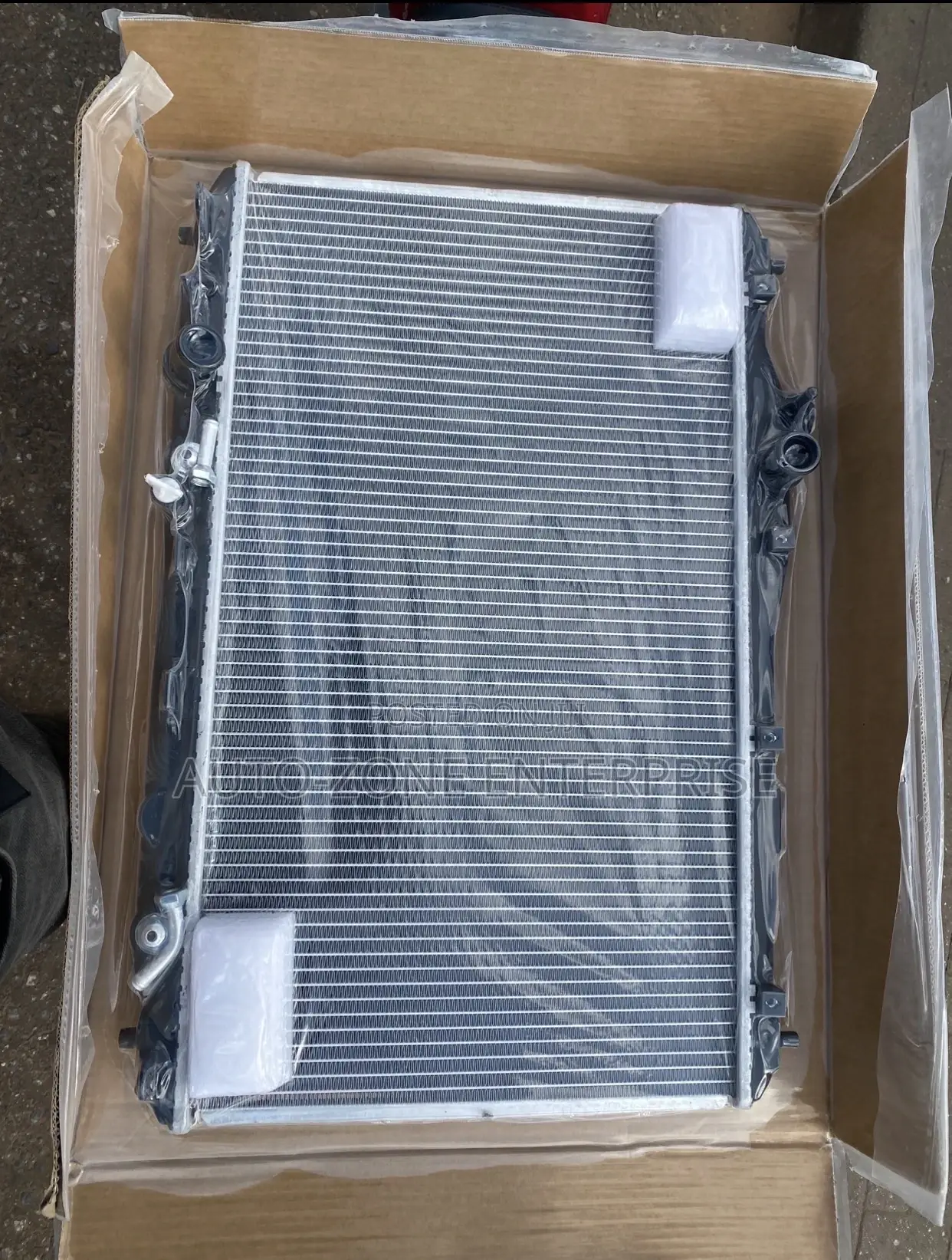 Chevrolet Equinox 2009 2010 2011 2012 2013 2014 2015 Radiator Tank