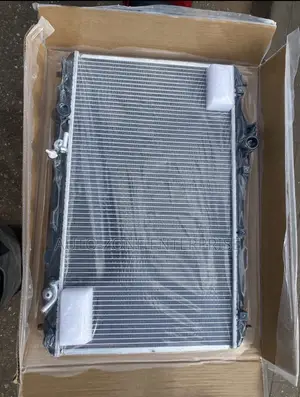 Chevrolet Equinox 2009 2010 2011 2012 2013 2014 2015 Radiator Tank