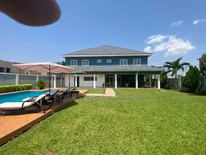 5bdrm House in Oyarifa Aburi, Adenta for sale