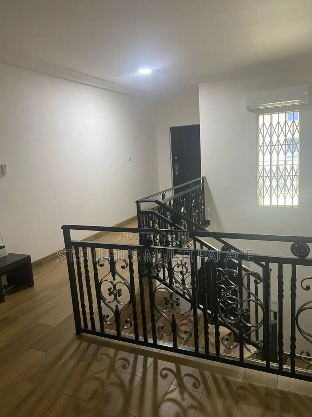 5bdrm House in Oyarifa Aburi, Adenta for sale