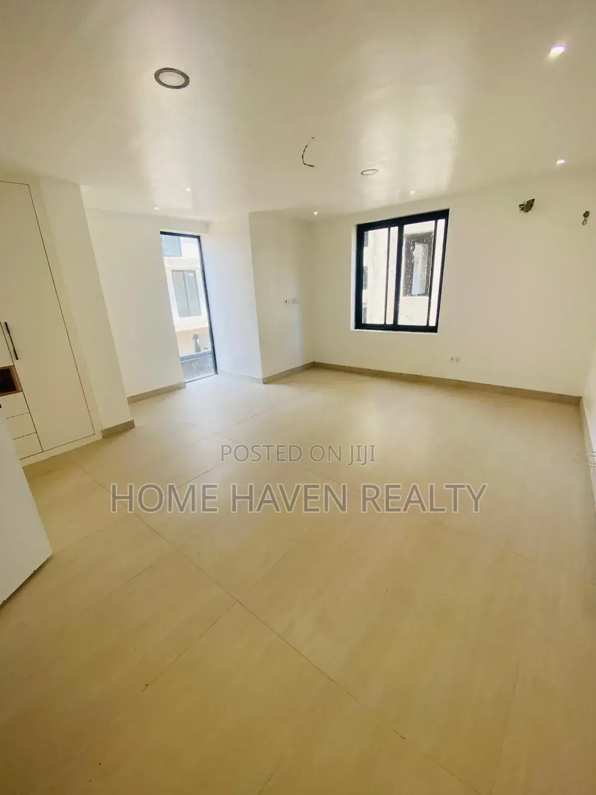 4bdrm House in Abelemkpe for sale