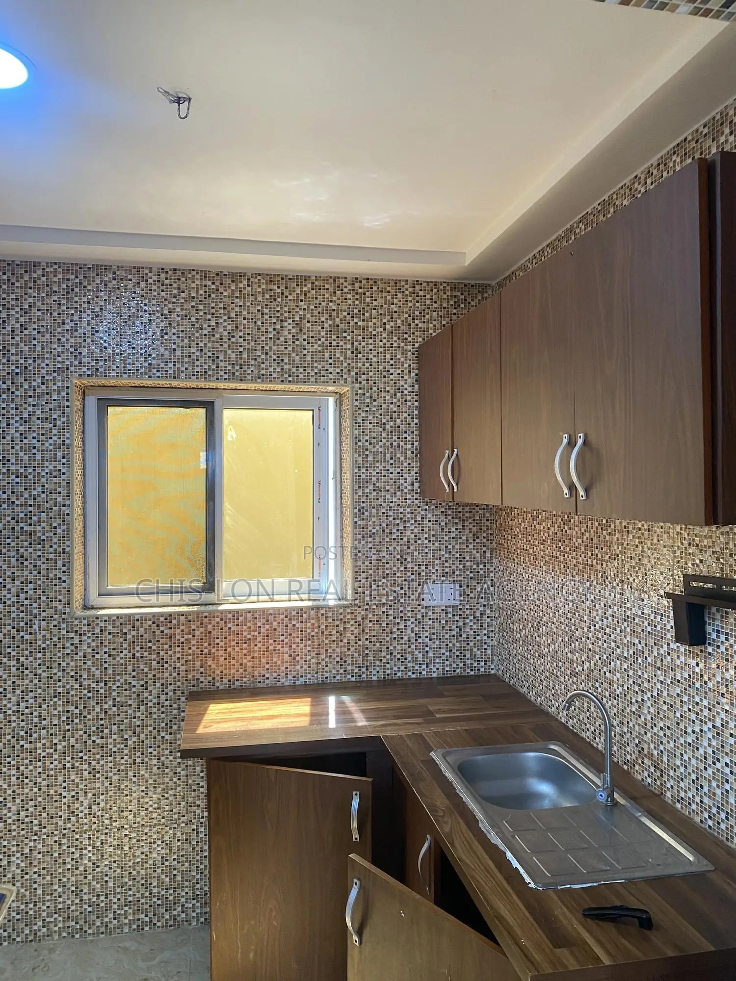1bdrm Apartment in Kasoa Tuba Road, Toll Booth for rent