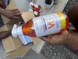 Vitamin C Whitening Nourish Rejuvenates Body Wash