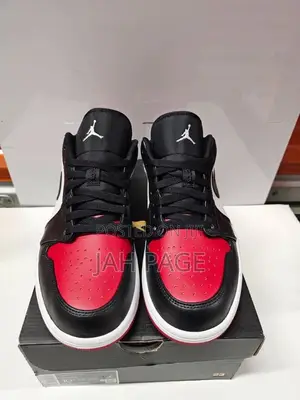 Jordan 1 Low Bred Toe Sneakers