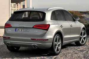 2016 - 2019 Audi Q5 Floor Boot Mat