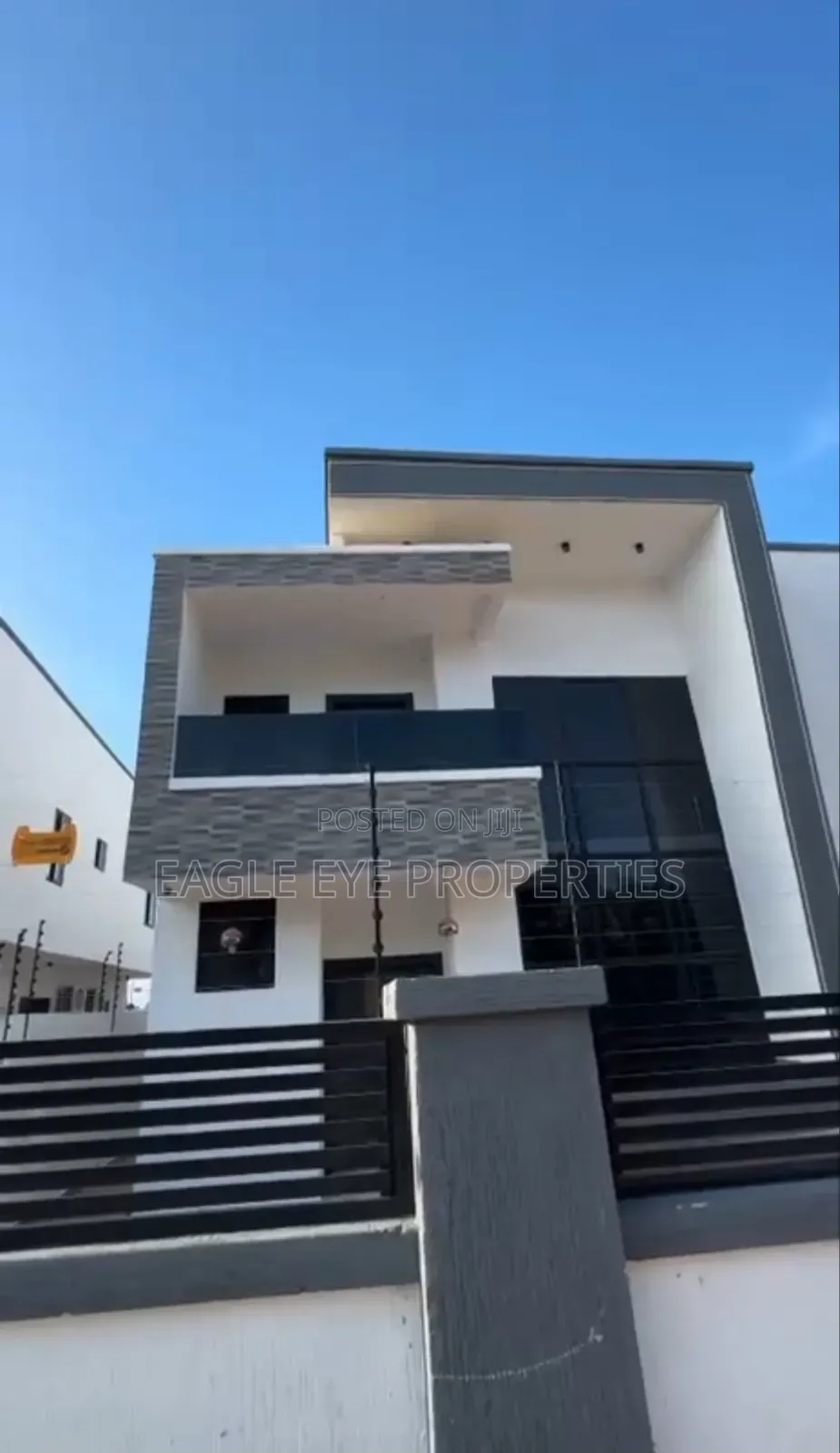 4bdrm House in Sakumono for sale