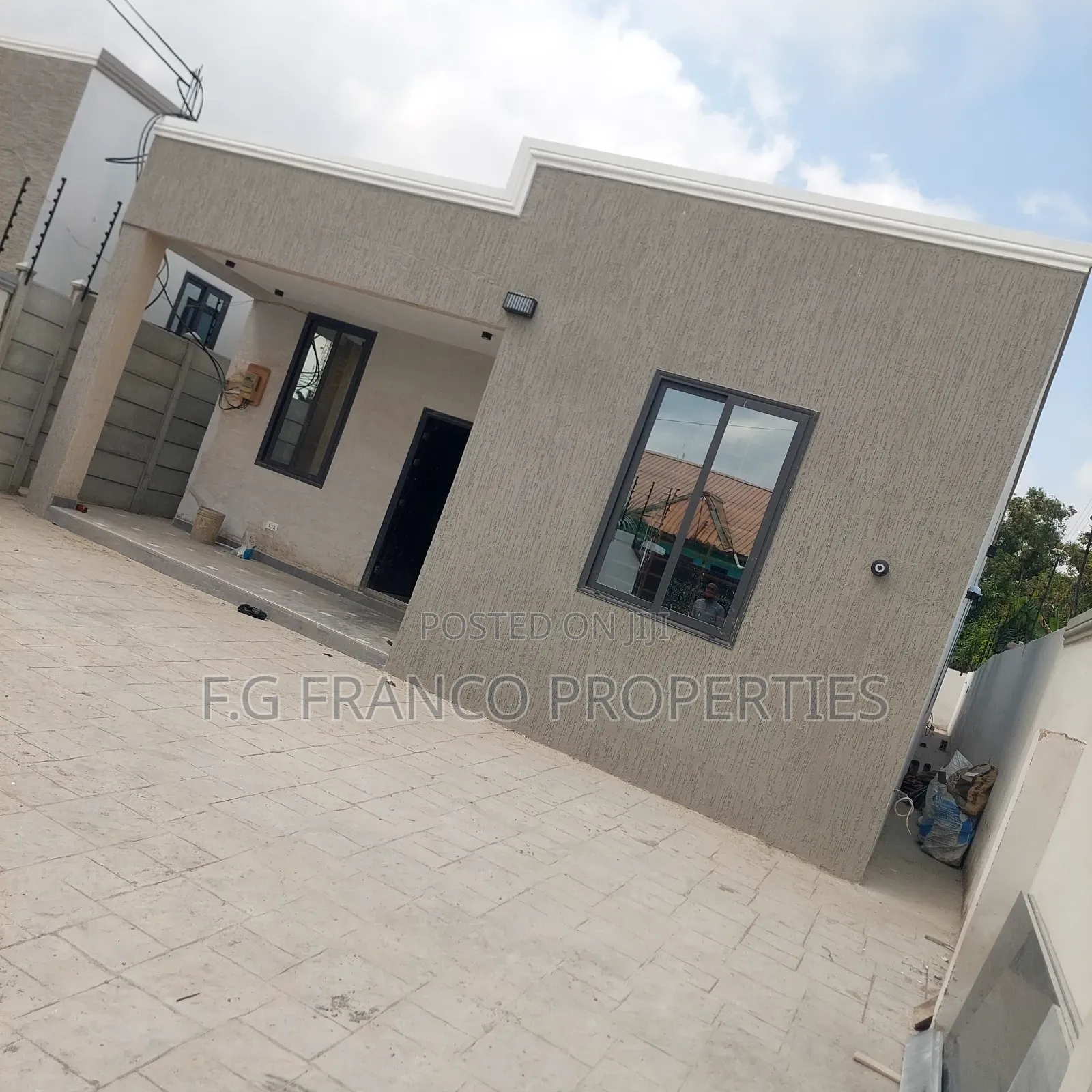 4bdrm House in Kg Franco Properties, Spintex for sale
