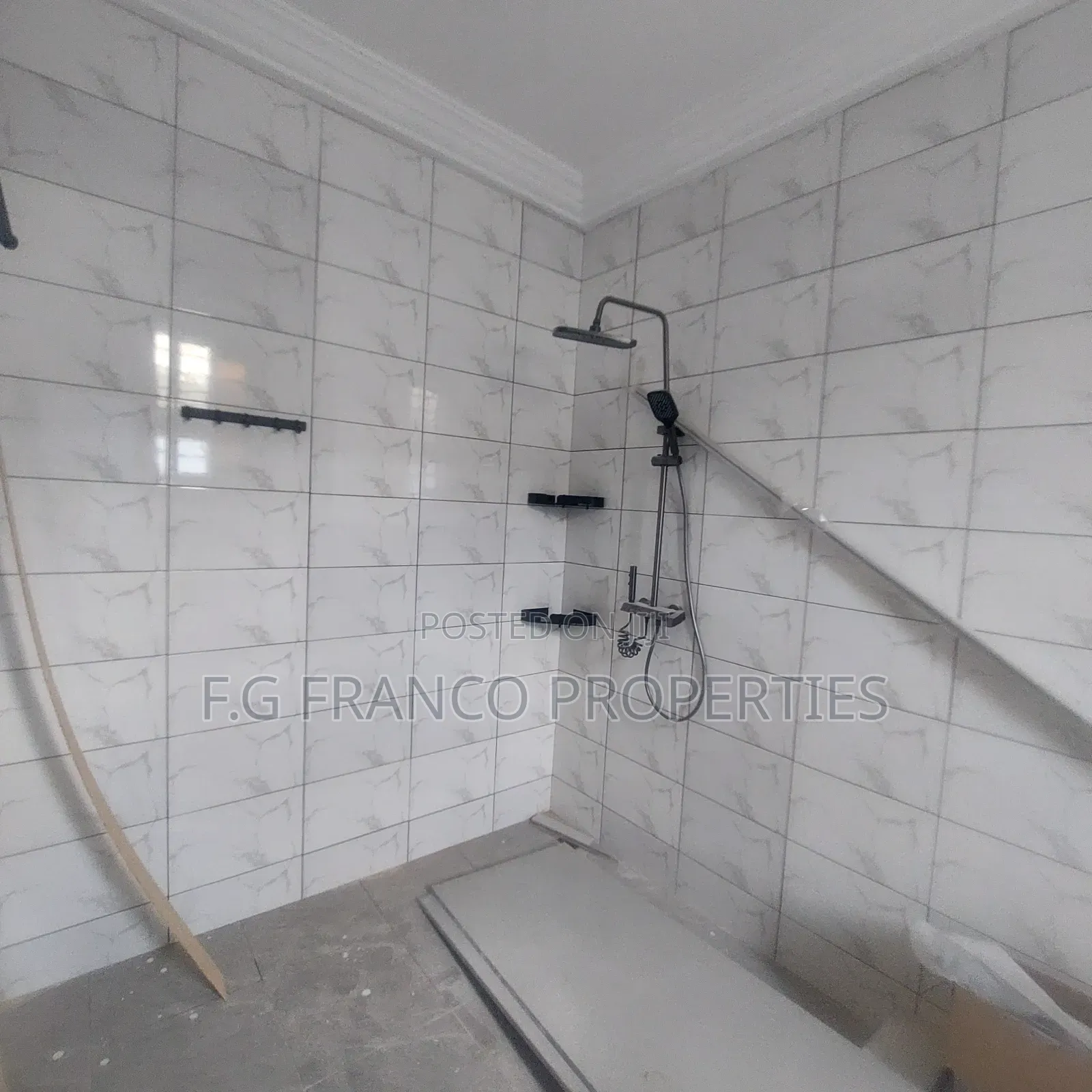 4bdrm House in Kg Franco Properties, Spintex for sale
