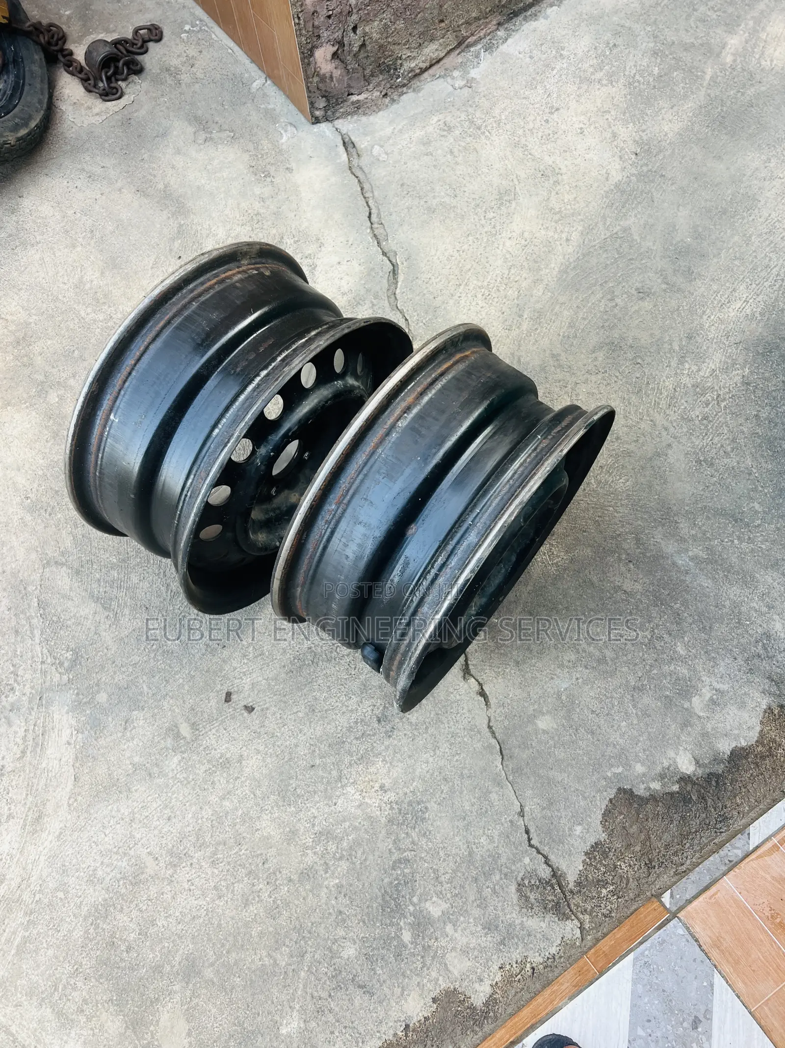 Metal Black Rim 16