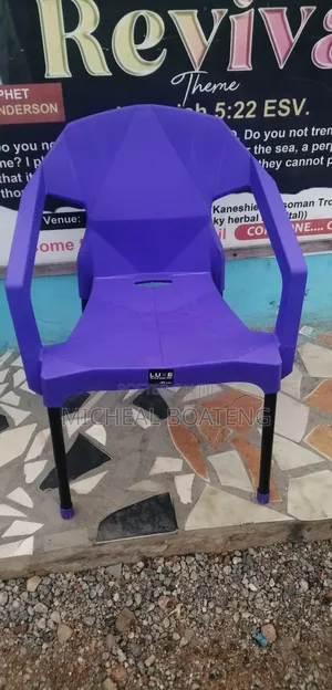 Quality Plastic Chairs