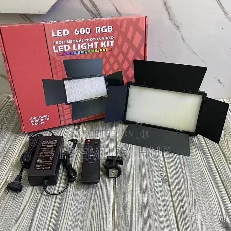Pro Led 600 Studio Light.