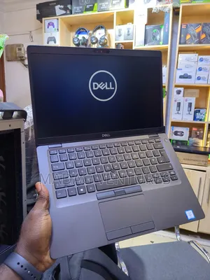 Laptop Dell Latitude 5400 16GB Intel Core I5 SSD 256GB
