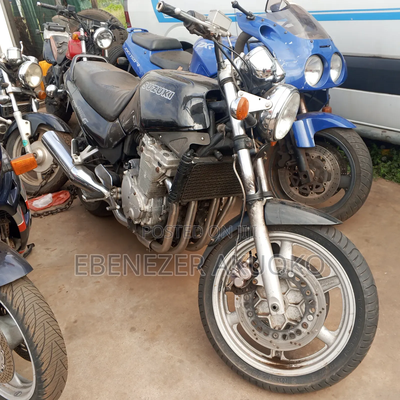 Suzuki 2005 Black