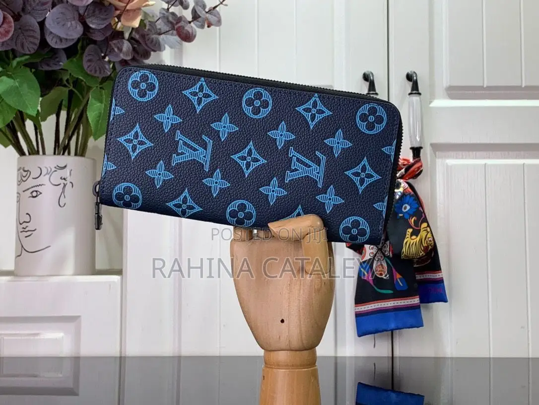 Lv Money Purse