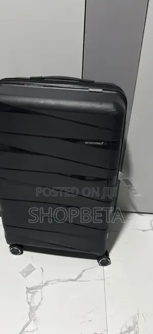 Traveling Bag