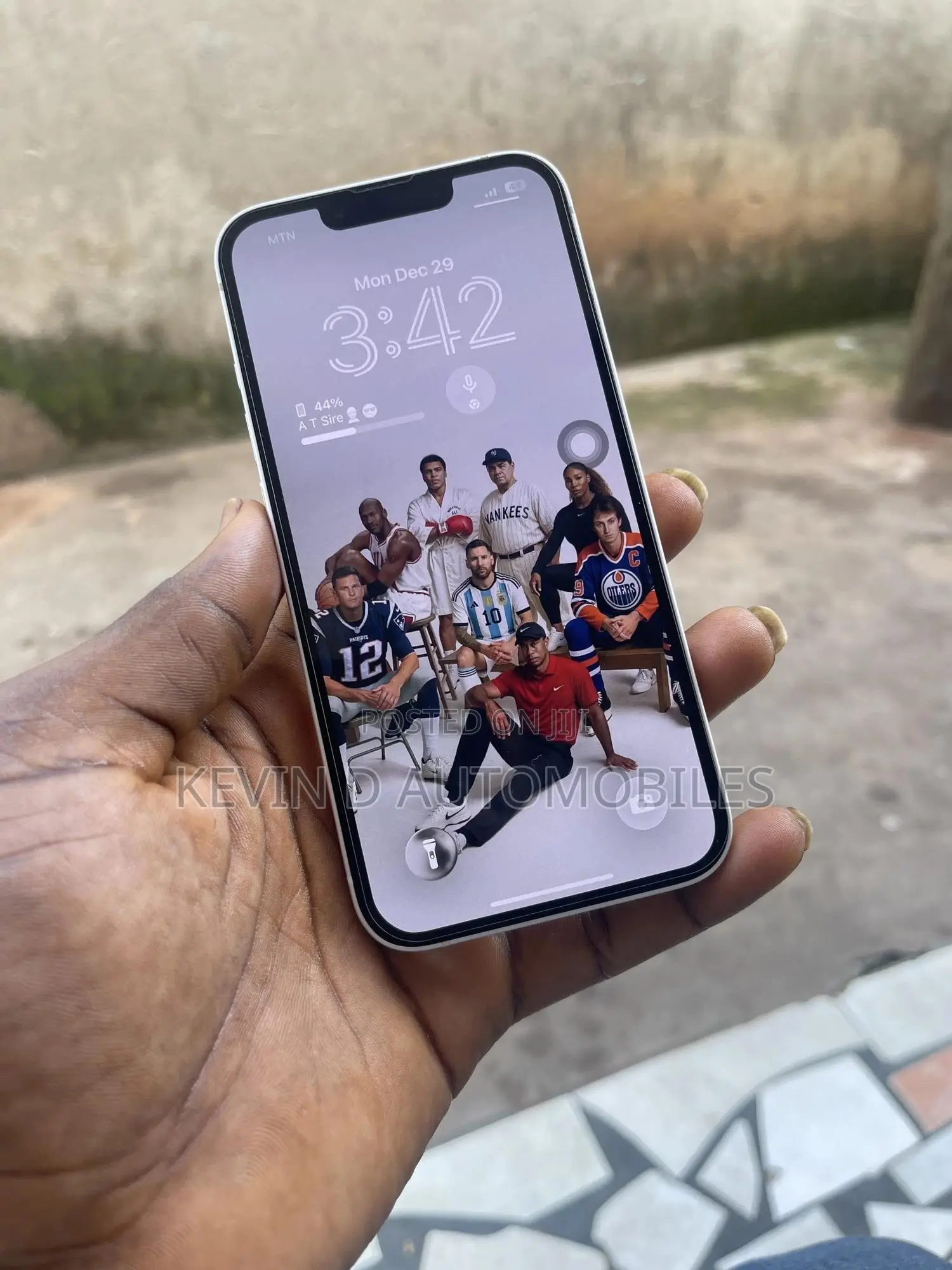 Apple iPhone 13 256 GB White