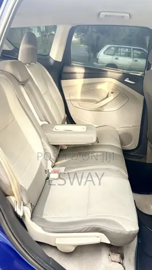 Ford Escape SE 4dr SUV AWD (1.6L 4cyl Turbo 6A) 2014 Blue