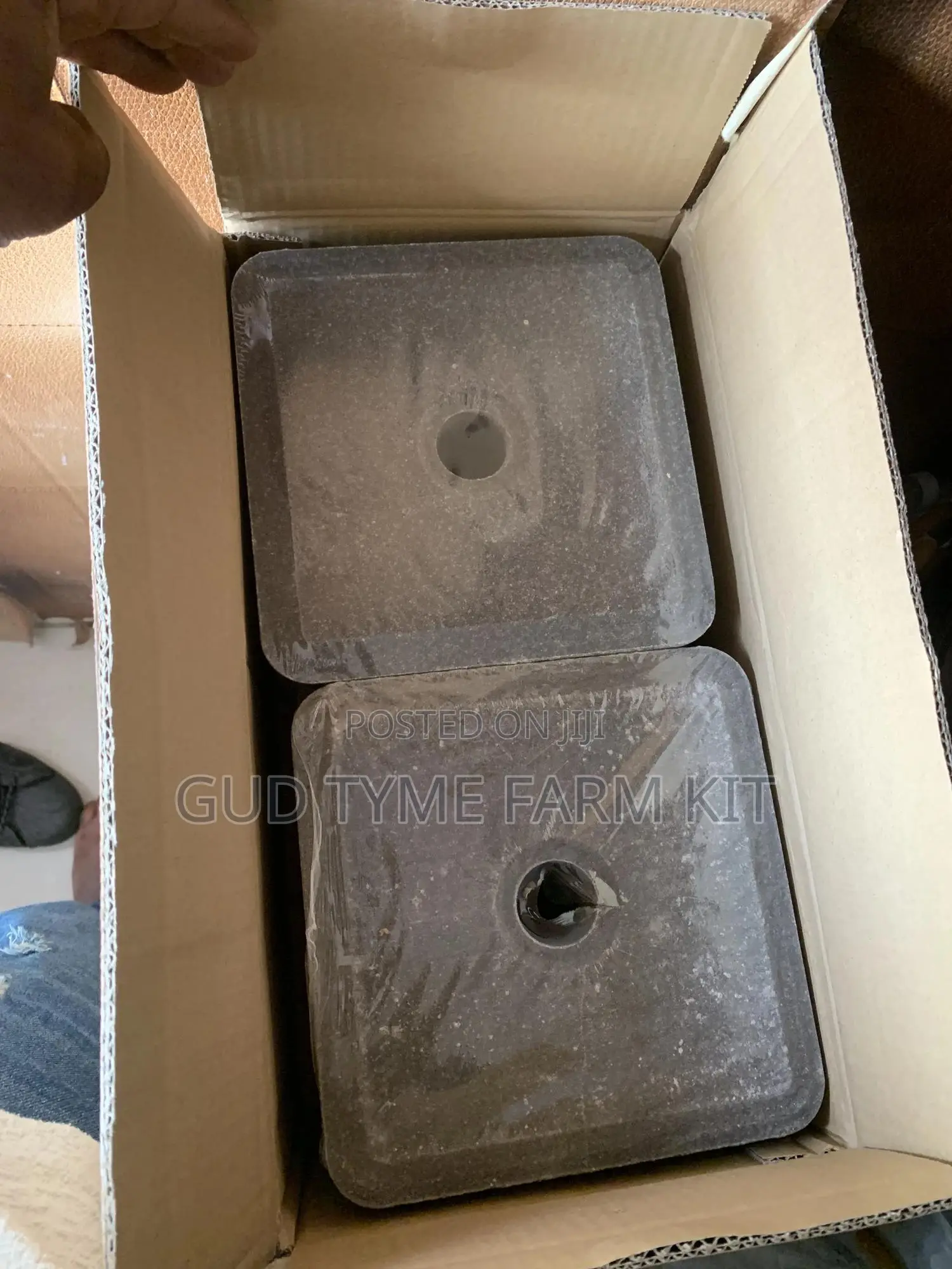 Mineral Salt/Molasses Block