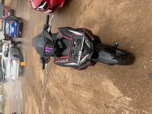 Yamaha 2022 Black