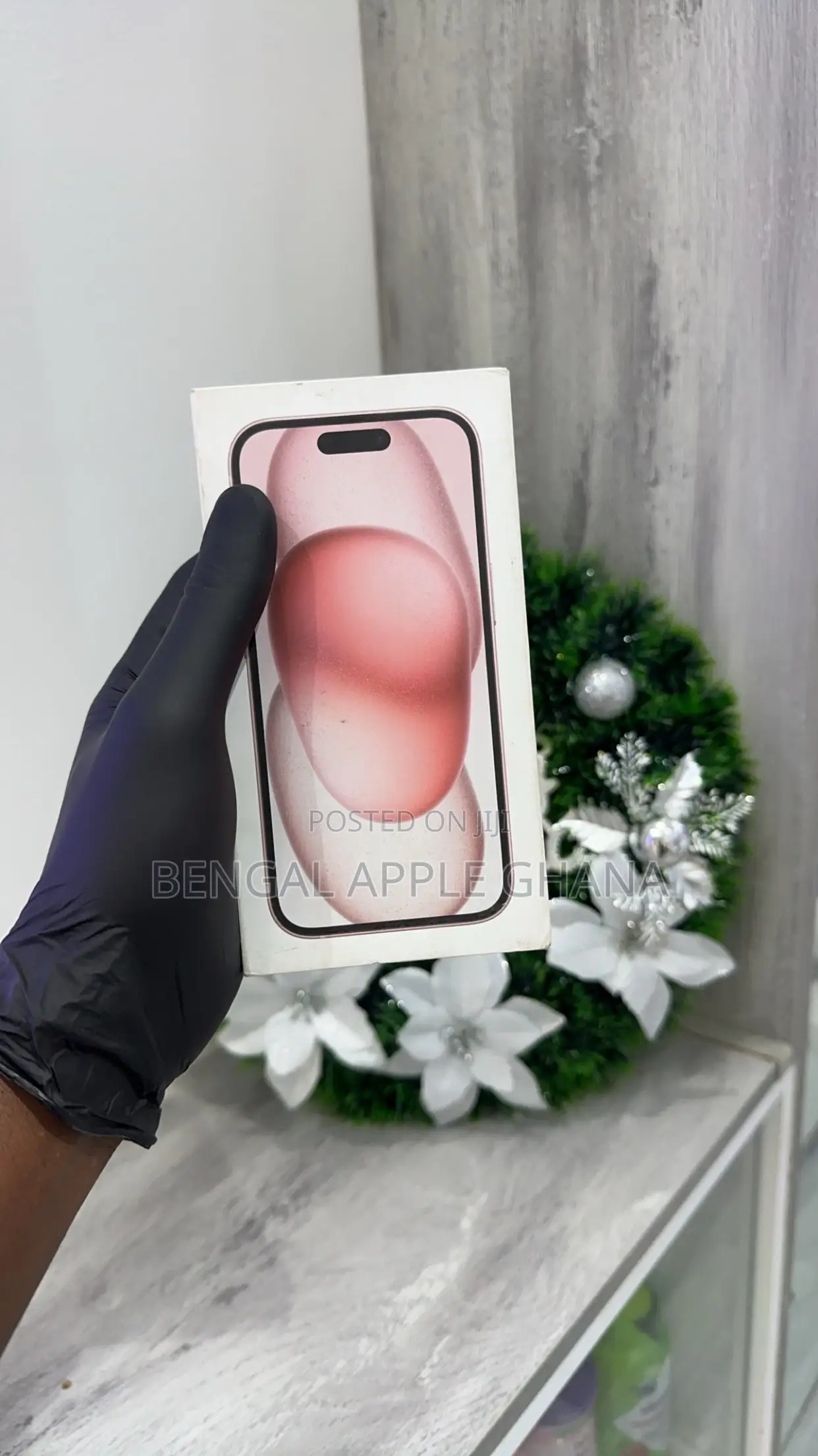 New Apple iPhone 15 128 GB Pink