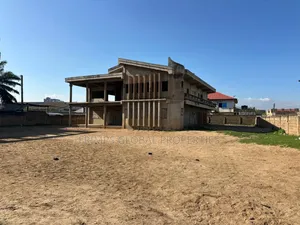 More Than 2 Plots of Land + 9 Bedroom at Akbelemkpe for Sale